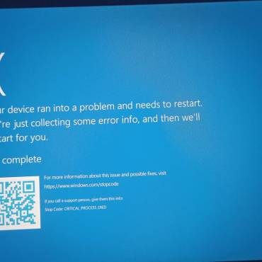 lenovo bilgisayar lenovo mavi ekran hatasi 1 768x768